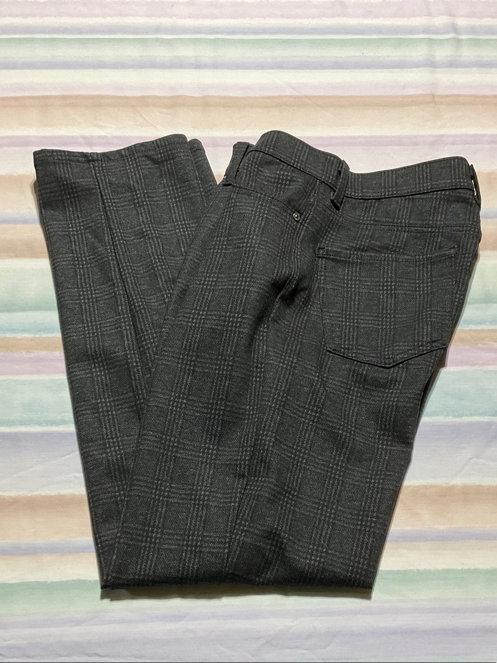 Gloria Vanderbilt Size 8 Women's Straight Leg Plaid Pants in Dark Gray
